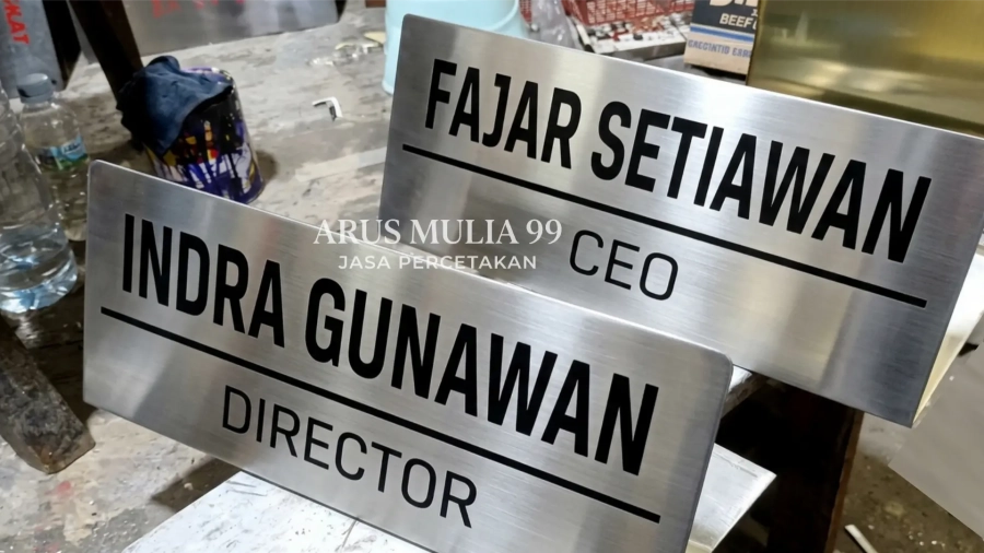 Pusat-Pembuatan-Plat-Nama-Jabodetabek