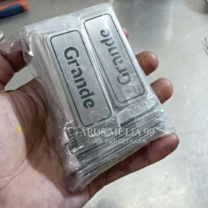Buat-plat-nama-terdekat