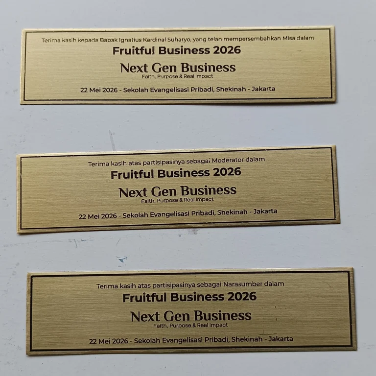 Cetak-plat-label-terdekat-di-alam-sutera